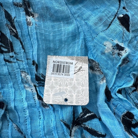 NWT Free People Naya Printed Top in Blue - Picture 9 of 11